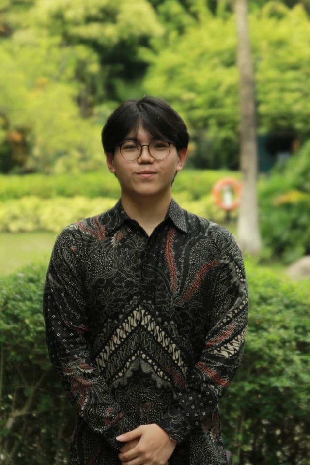 Jonathan Graziano Yang